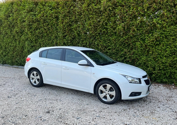 Chevrolet Cruze cena 21900 przebieg: 133000, rok produkcji 2012 z Dębica małe 106